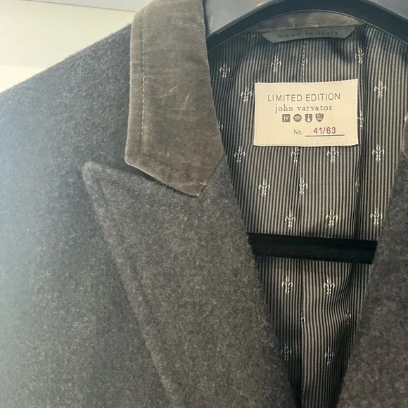 John Varvatos Gorgeous Top Line Overcoat sz 50